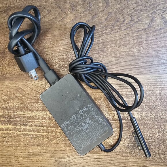 Surface Pro 3 4 5 6 7 Charger 44W Power Supply w USB A Port 1800 - Picture 2 of 5